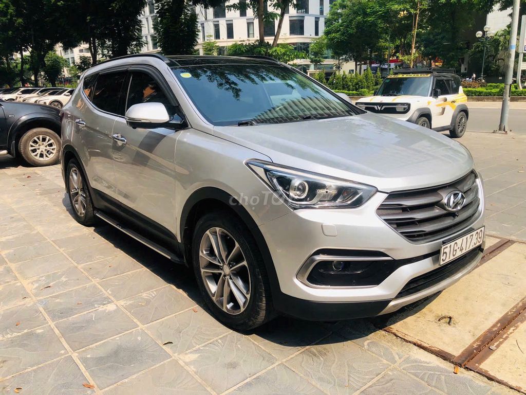 Hyundai Santafe 2017 года, полная дизельная комплектация