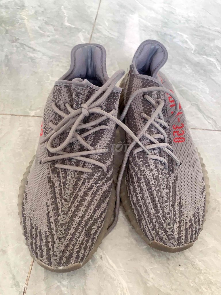 Giày thể thao Adidas Yeezy Boost 350 V2. Mua bán Giày dép tại Quận Thanh Khê Đà Nẵng được đăng bởi Bình Đinh hình 1