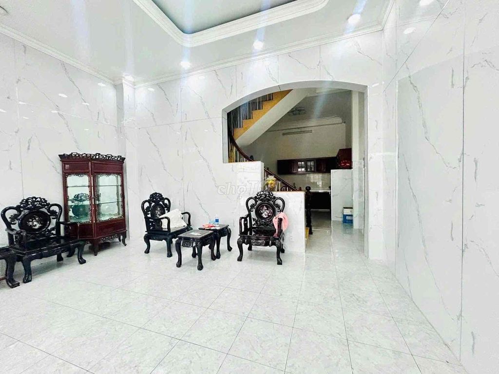 ✅CHO THUÊ NGUYÊN CĂN NHÀ GẦN NHÀ GA T3 SÂN BAY