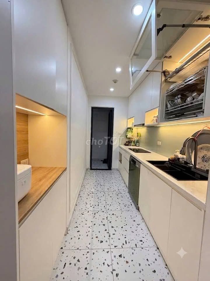 Квартира с 2 спальнями в Goldmark City, 78 кв.м