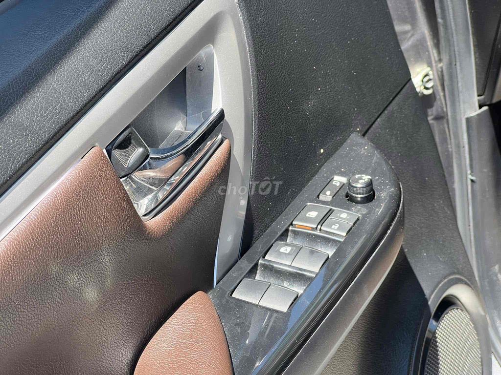 Toyota Fortuner 2018 2.4G 4x2 - 132000 km. Mua bán Ô tô tại Huyện Đức Trọng Lâm Đồng được đăng bởi Nguyễn Nam hình 18