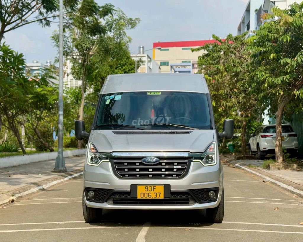 TRANSIT SX THÁNG 6/2023 NHƯ MỚI 59000KM