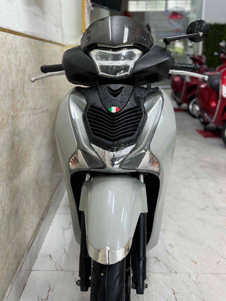SH 125 ABS xám xi măng mới keng 43E1-521.80. Mua bán Xe máy tại Quận Sơn Trà Đà Nẵng được đăng bởi Minh Dũng bán trả góp 136 vân đồn  hình 4