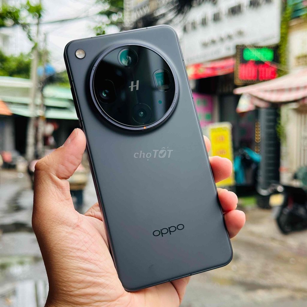 Oppo Find X8 Ultra 16GB/512GB Đen 99% Fullbox. Mua bán Điện thoại tại Quận Gò Vấp Tp Hồ Chí Minh được đăng bởi Nguyen Phuc Store hình 1