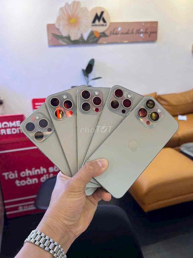 iPhone 15 Pro Max 256GB zin đẹp 99%.. Mua bán Điện thoại tại Thành phố Mỹ Tho Tiền Giang được đăng bởi Nhân Mobile hình 1