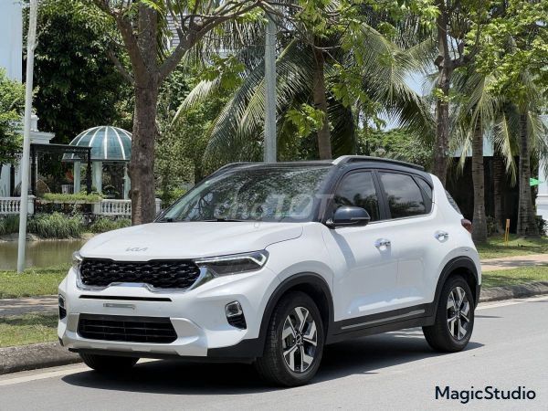 Kia Sonet Premium 1.5 AT 2022 Белый Автомат