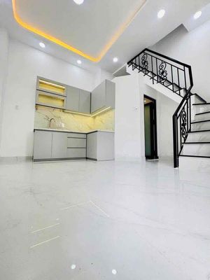 Nhà cho thuê nguyên căn cao lỗ mới đẹp hiện đại . Ngang 5x5m2 3 tầng 1
