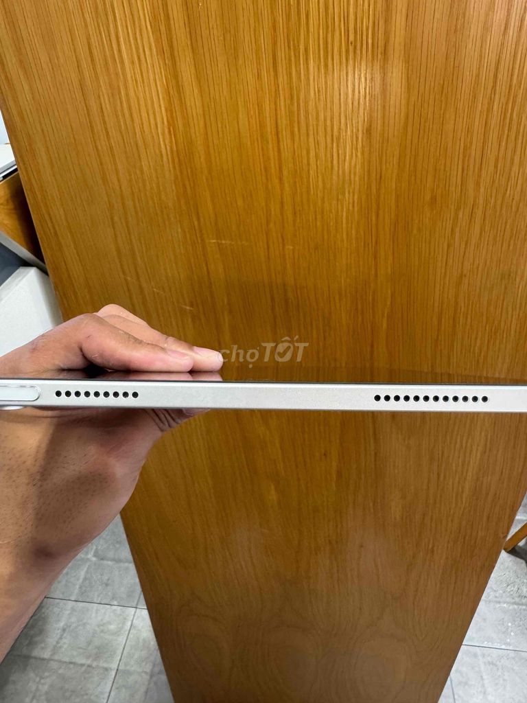 Apple iPad A16 128GB Bạc Việt Nam 99%. Mua bán Máy tính bảng tại Quận Ninh Kiều Cần Thơ được đăng bởi Minh Phát hình 1