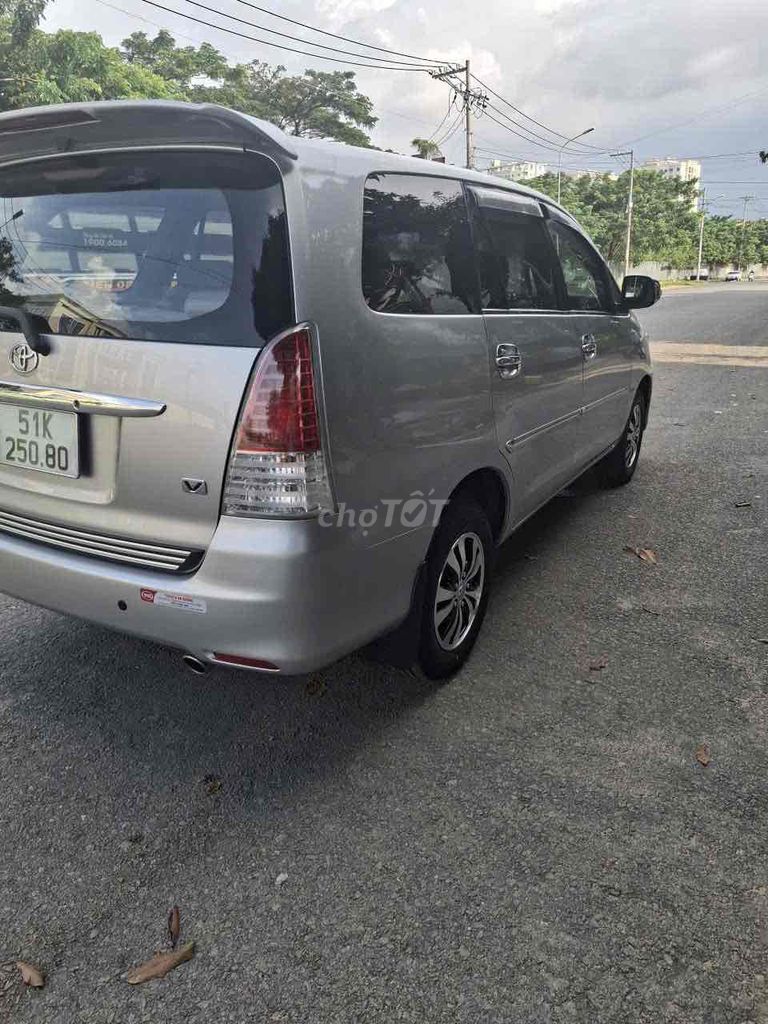 gia đình cần bán một xe toyota innova V đời 2009. Mua bán Ô tô tại Quận 12 Tp Hồ Chí Minh được đăng bởi phan hoang minh hình 4