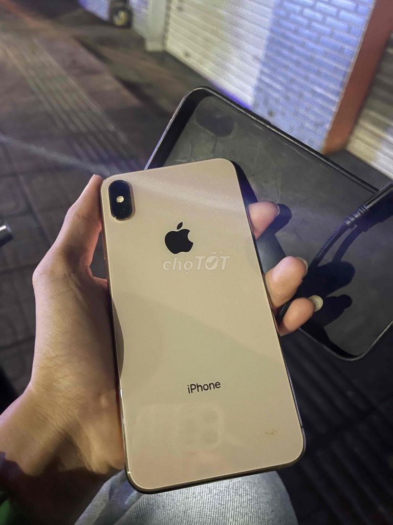 Apple iPhone Xs Max 64GB Vàng Đồng. Mua bán Điện thoại tại Quận 3 Tp Hồ Chí Minh được đăng bởi Duc Anh Nguyen hình 1