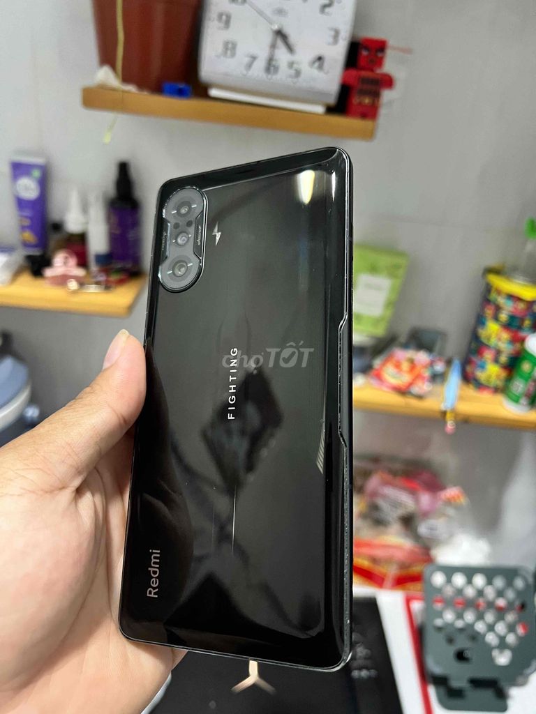 Redmi K40 Gaming 12/266gb