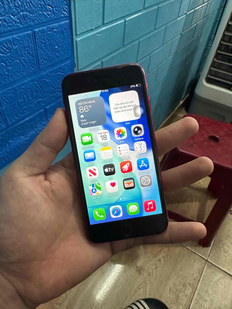 Apple iPhone SE 2020 64GB Full Quốc Tế. Mua bán Điện thoại tại Quận Liên Chiểu Đà Nẵng được đăng bởi Vũ Anh Tú hình 1