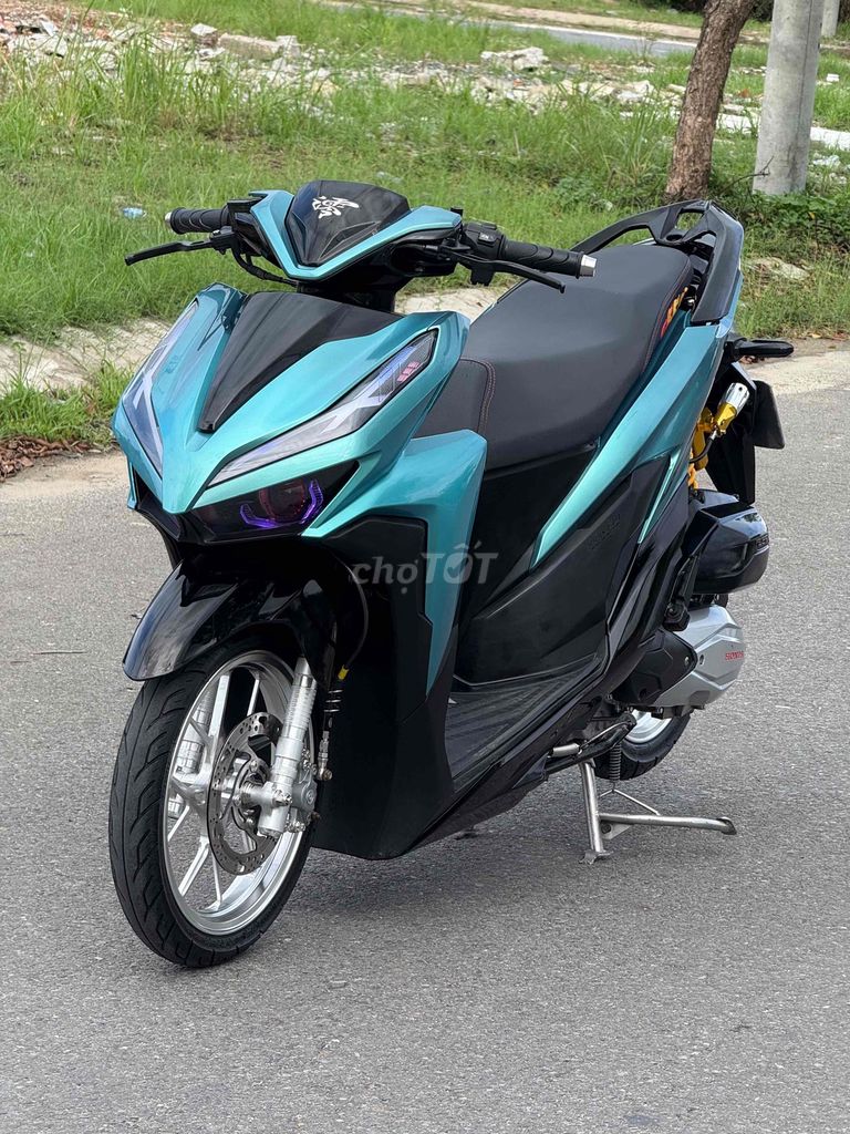 Vario 2021 полностью тюнингован, отличный мотор, легкий ход