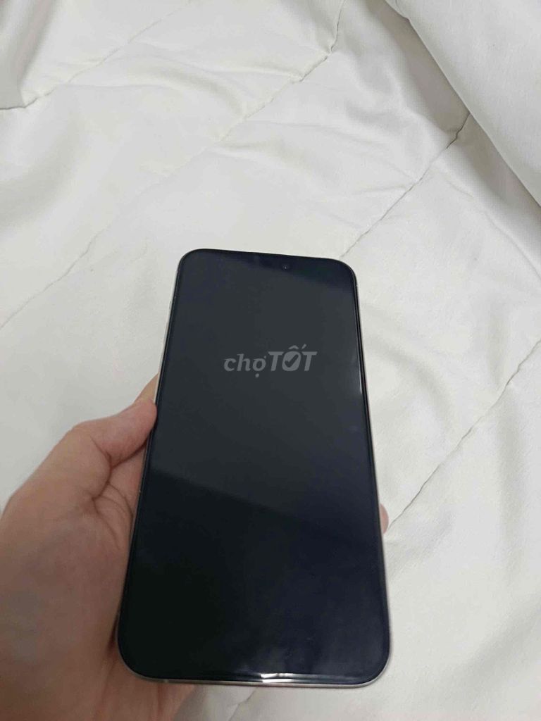 iPhone 15 Pro Max 256GB Trắng zin đẹp 99.9%. Mua bán Điện thoại tại Huyện Châu Thành Sóc Trăng được đăng bởi Vân Nguyễn hình 1