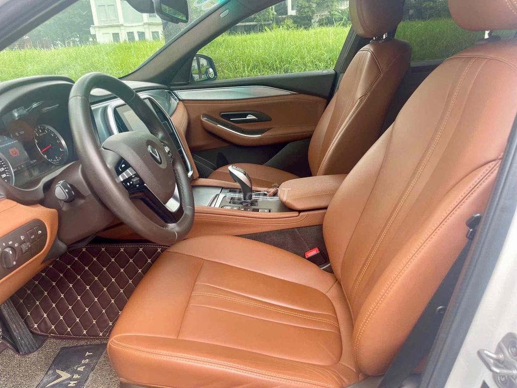 VinFast Lux A2.0 2021 Premium 2.0 AT - 60000 km. Mua bán Ô tô tại Quận Thanh Xuân Hà Nội được đăng bởi Cường Auto 266 hình 8