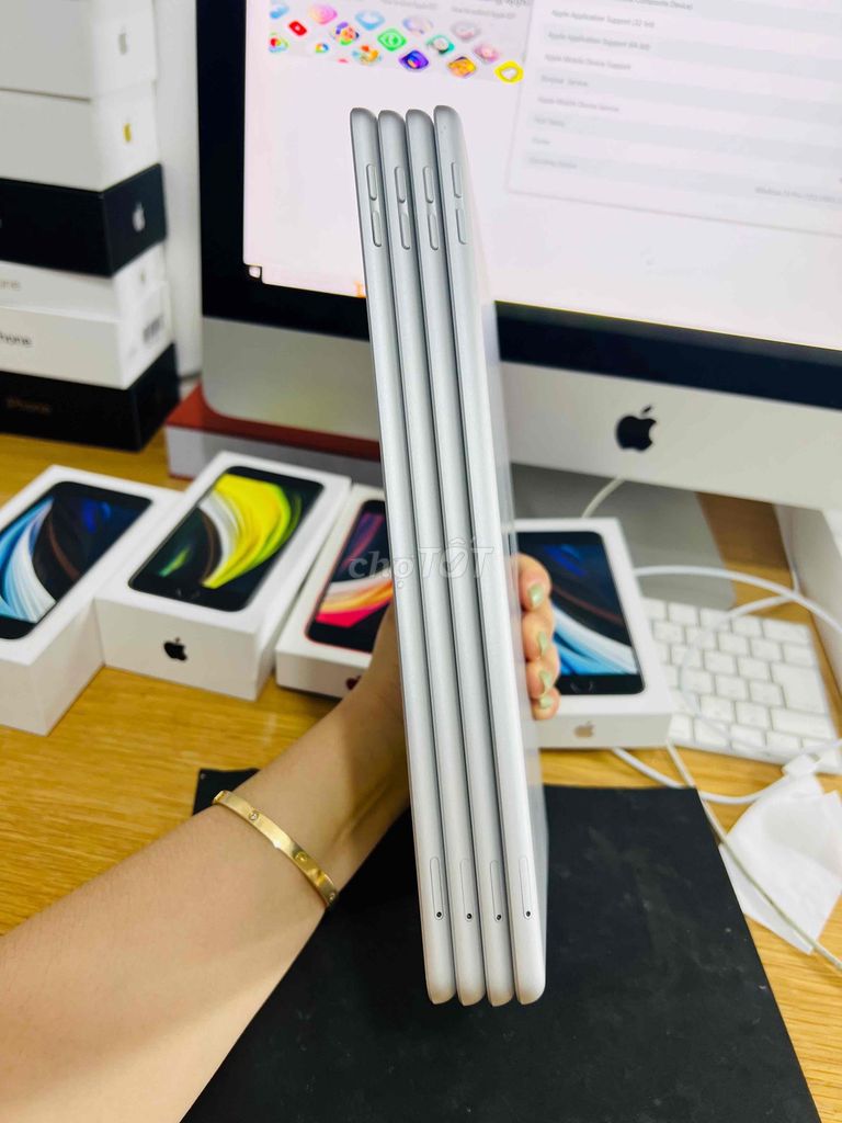 Gen8 32G 4G 128G 4G zin keng AZ pin 8x 9x 100% giá. Mua bán Máy tính bảng tại Quận 5 Tp Hồ Chí Minh được đăng bởi Văn Bình mobile  hình 5