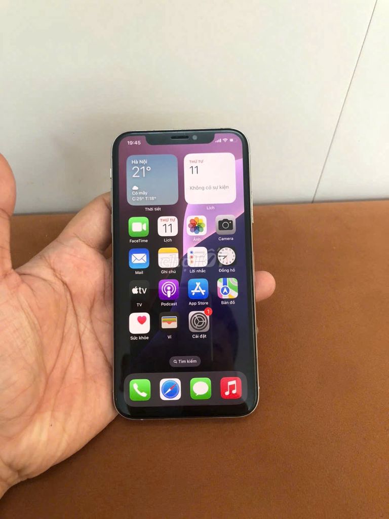 Apple iPhone Xs 64GB Bạc. Mua bán Điện thoại tại Huyện Thanh Trì Hà Nội được đăng bởi Đạt 09 hình 1