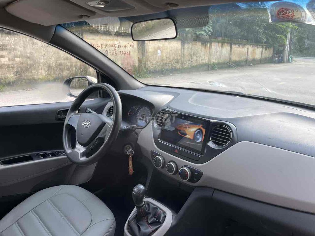 Hyundai Grand i10 2015 Grand 1.2 MT -. Mua bán Ô tô tại Thành phố Biên Hòa Đồng Nai được đăng bởi Nguyễn Văn Bảy hình 7