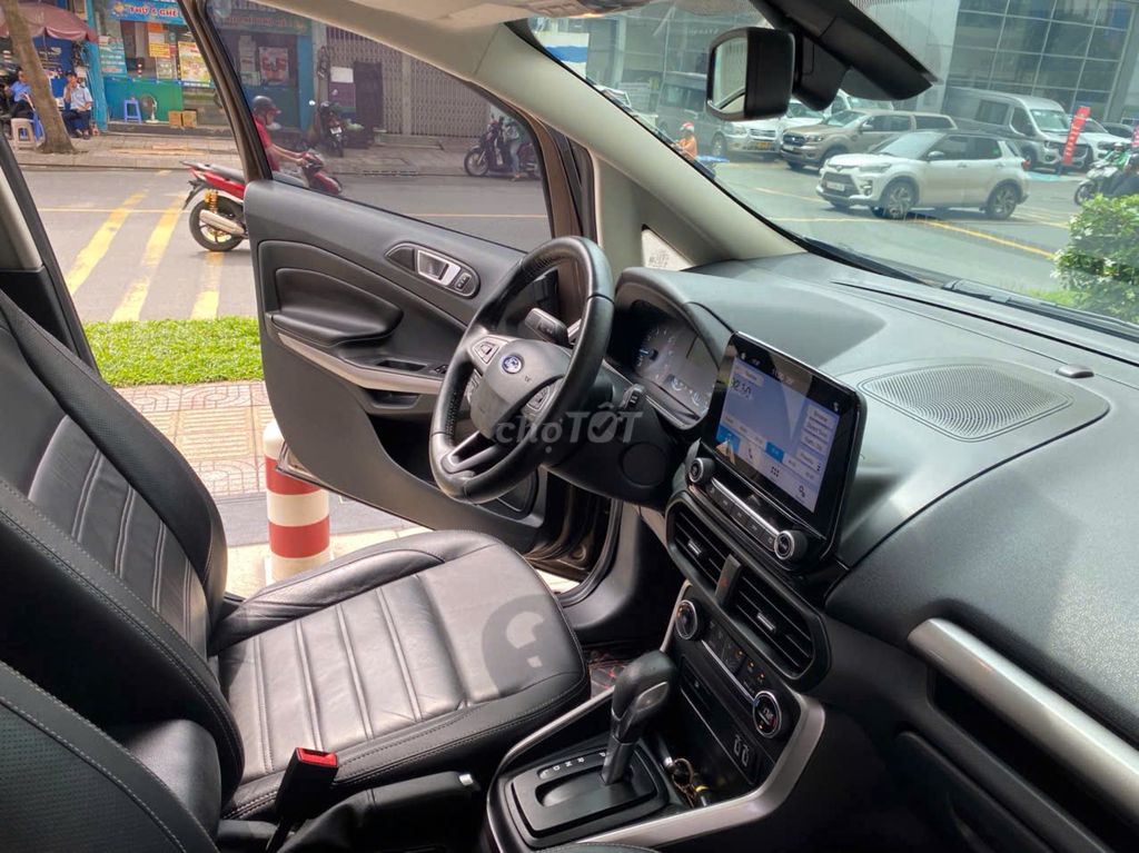 Ford EcoSport Titanium 1.0L AT 2021 - 57500 km. Mua bán Ô tô tại Quận Bình Thạnh Tp Hồ Chí Minh được đăng bởi Trần Hoàng Long hình 8
