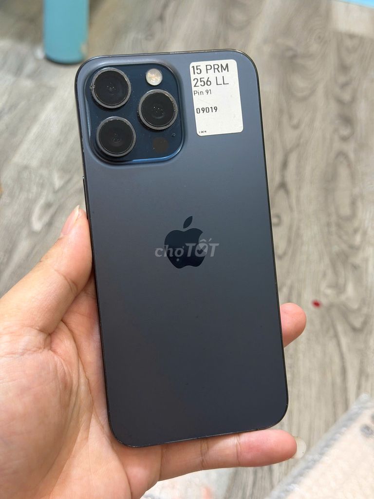 🥰ip 15 pro max quốc tế 256gb thay màn hx như zin. Mua bán Điện thoại tại Quận Thanh Xuân Hà Nội được đăng bởi Thành Vũ Mobile hình 1