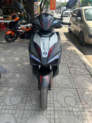 Honda Air Blade 2019 Siêu nhân Đen ( có bán góp). Mua bán Xe máy tại Thành phố Thuận An Bình Dương được đăng bởi xe máy phước thịnh