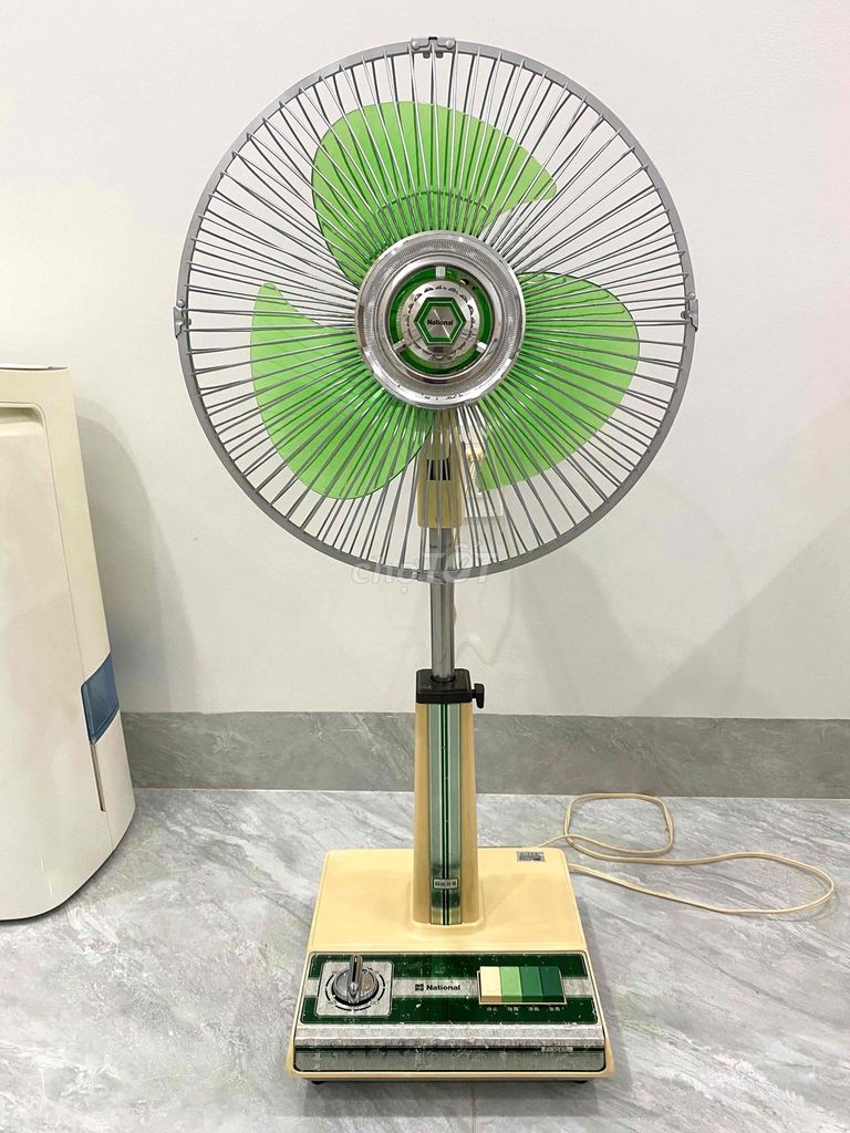 Quạt lửng National Xanh lá 30cm. Mua bán Quạt tại Quận Hồng Bàng Hải Phòng được đăng bởi Giang Hp hình 1