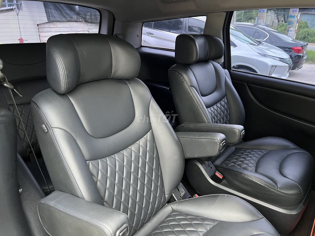 Ô tô Luxgen M7 màu đen 7 chỗ. Mua bán Ô tô tại Thành phố Thuận An Bình Dương được đăng bởi Uông Sỹ Vũ hình 2