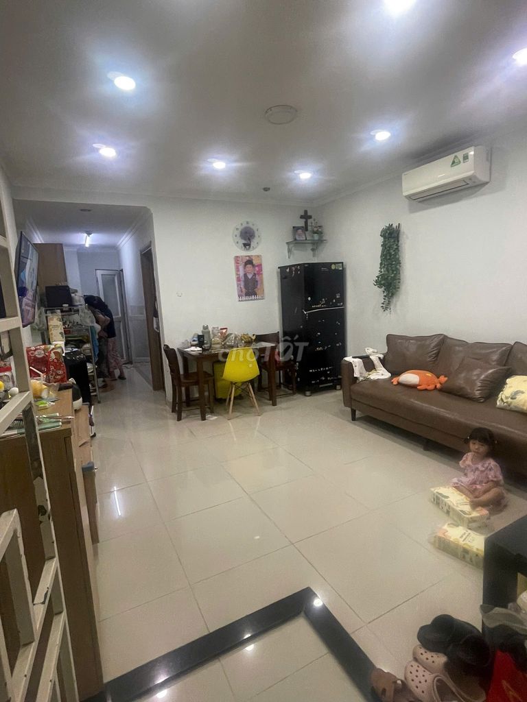 Căn hộ Green Town có sổ riêng 49m/ 1pn/ 2.2tỷ 74m/ 2p2w/ 3.2tỷ ht vay