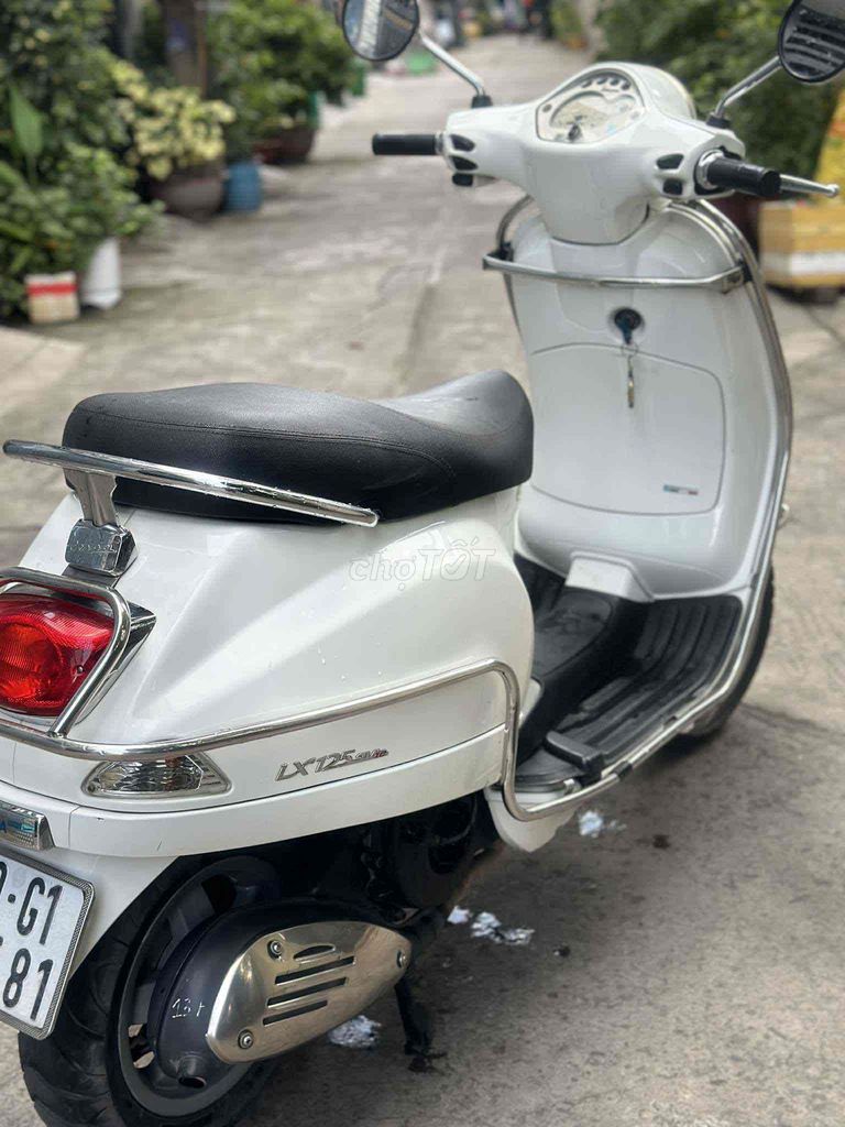 Piaggio Vespa LX 125 3Vie 2013 Zin100% bstp CCCD. Mua bán Xe máy tại Quận Bình Tân Tp Hồ Chí Minh được đăng bởi Toan hình 5