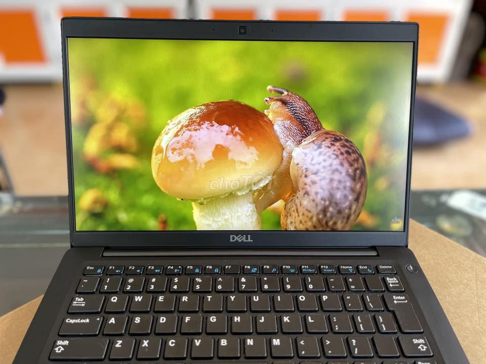 Dell Latitude 7390 i5 Gen 8 8GB/256GB. Mua bán Laptop tại Thành phố Huế Thừa Thiên Huế được đăng bởi QUANG  PHÚC  LAPTOP hình 1