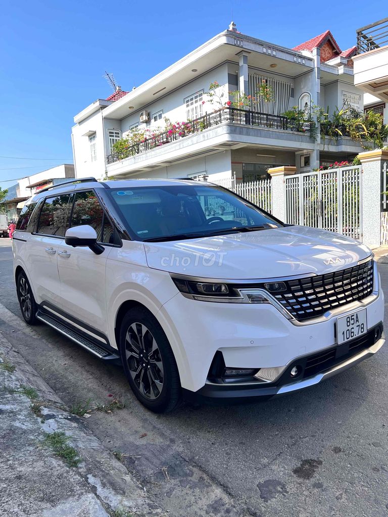 Kia Carnival 2023 Signature 2.2D chính chủ bán. Mua bán Ô tô tại Thành phố Nha Trang Khánh Hòa được đăng bởi Nguyên Thanh Auto Nha Trang hình 2