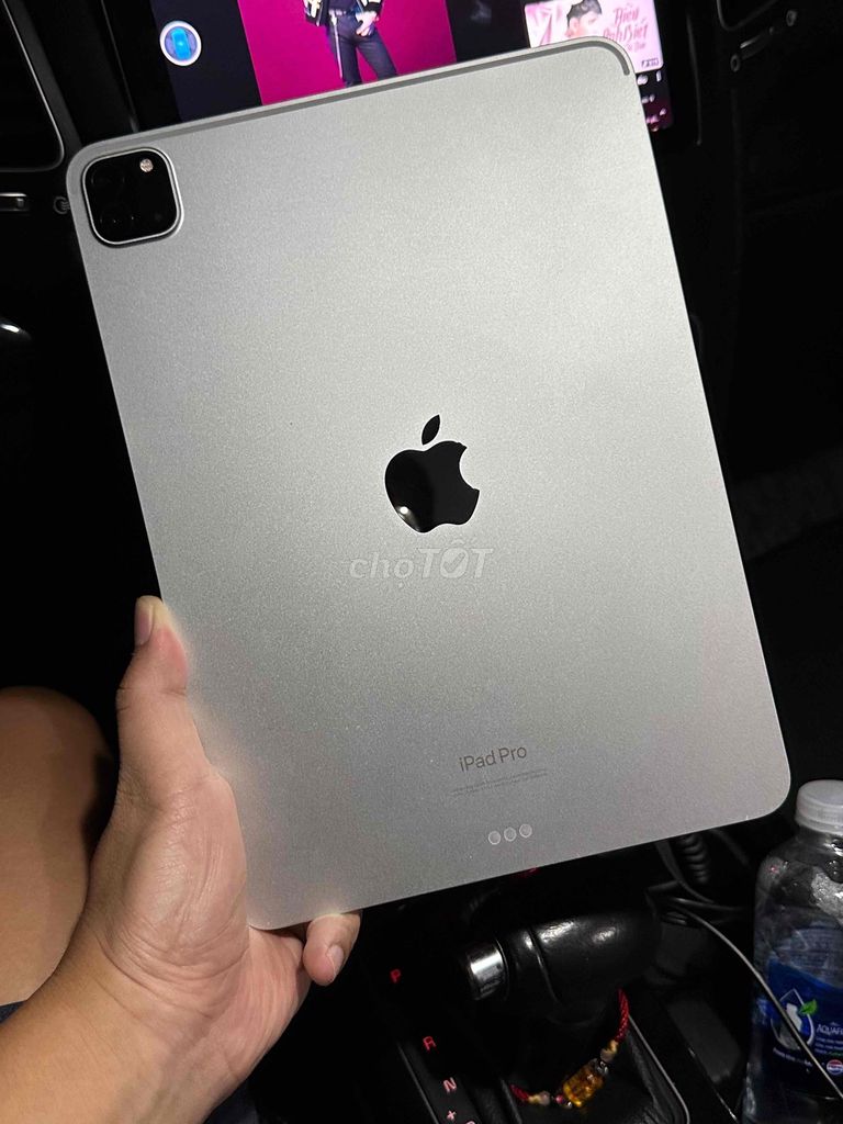 Apple iPad Pro M2 Wifi 11 inch Bạc. Mua bán Máy tính bảng tại Huyện Vụ Bản Nam Định được đăng bởi Hồng Phúc hình 1
