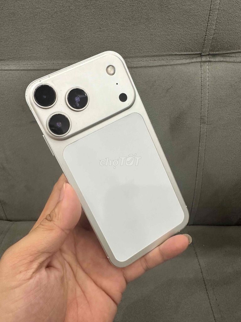 Apple iPhone XR 64GB Độ 17 Pro đẹp ngon. Mua bán Điện thoại tại Quận Đống Đa Hà Nội được đăng bởi Ng Hoang Anh hình 1