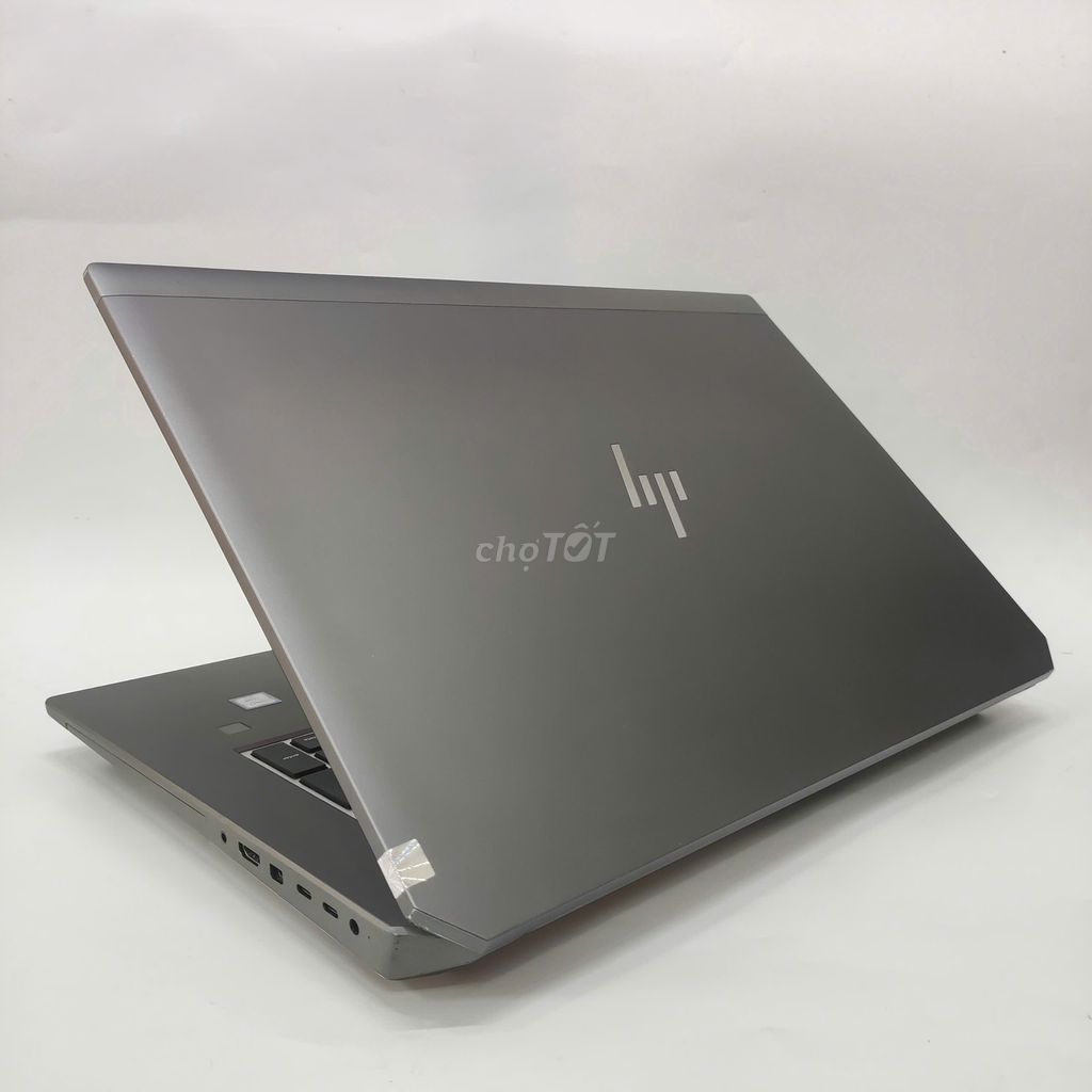 HP Zbook 17 G6, Xeon E-2286M,32G,256G,RTX 4000 8G