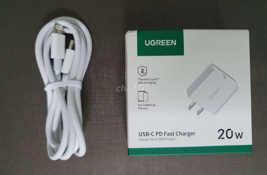 Bộ sạc cáp Iphone 20w Ugreen.