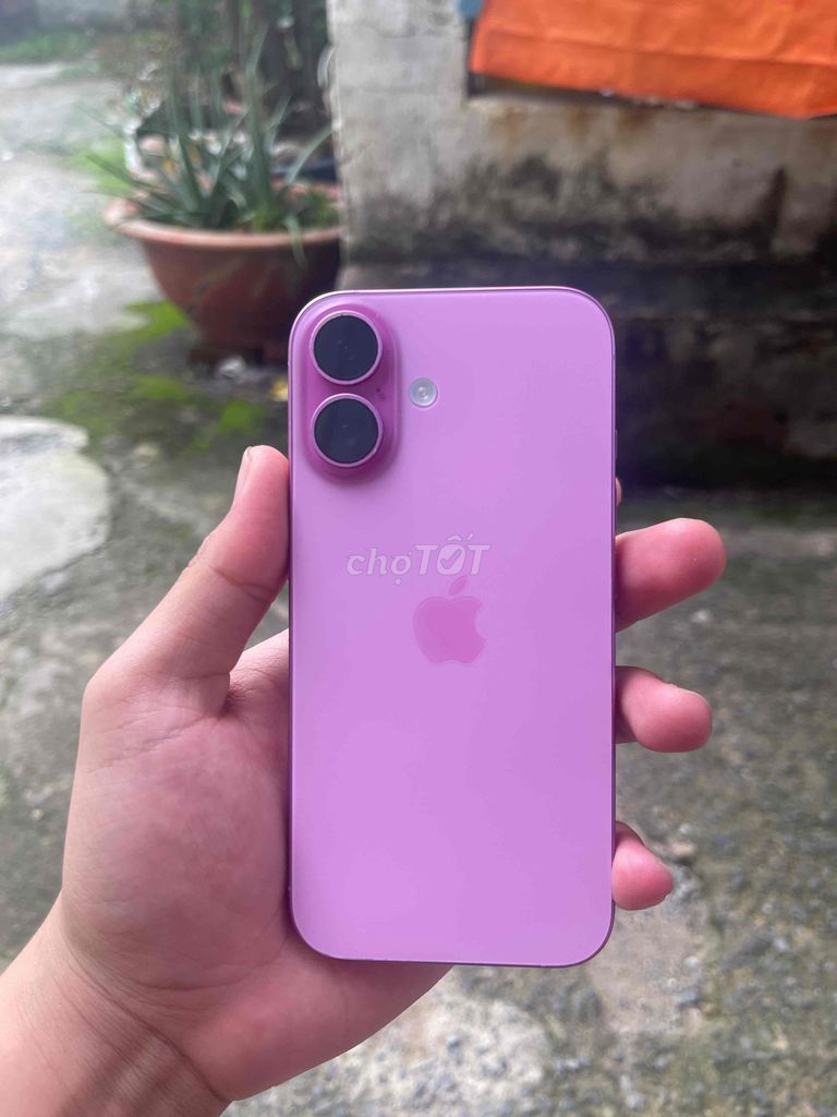 Apple iPhone 16 Look 128GB Hồng 90%. Mua bán Điện thoại tại Thành phố Thủ Đức Tp Hồ Chí Minh được đăng bởi Nghĩa hình 1