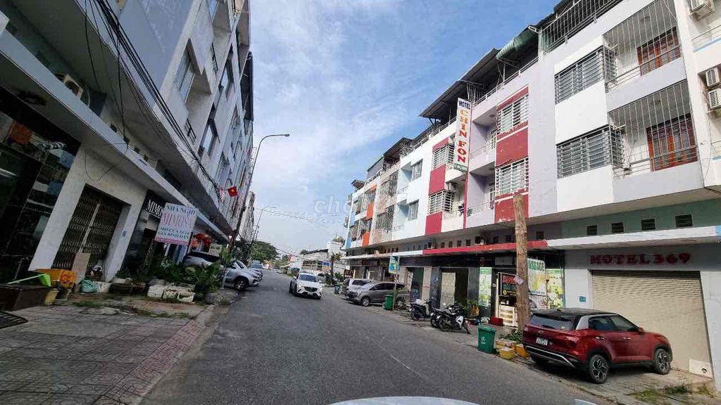 CẦN BÁN GẤP CĂN NHÀ 5 TẦNG TRUNG TÂM PM 4.4 TỶ