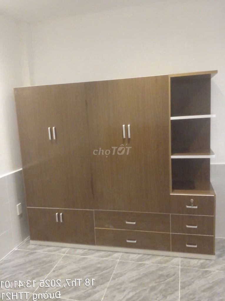 Tủ quần áo Nhựa Đài Loan 4 cánh 1 kệ có gương. Mua bán Tủ, kệ gia đình tại Thành phố Biên Hòa Đồng Nai được đăng bởi Phương hoa hình 1