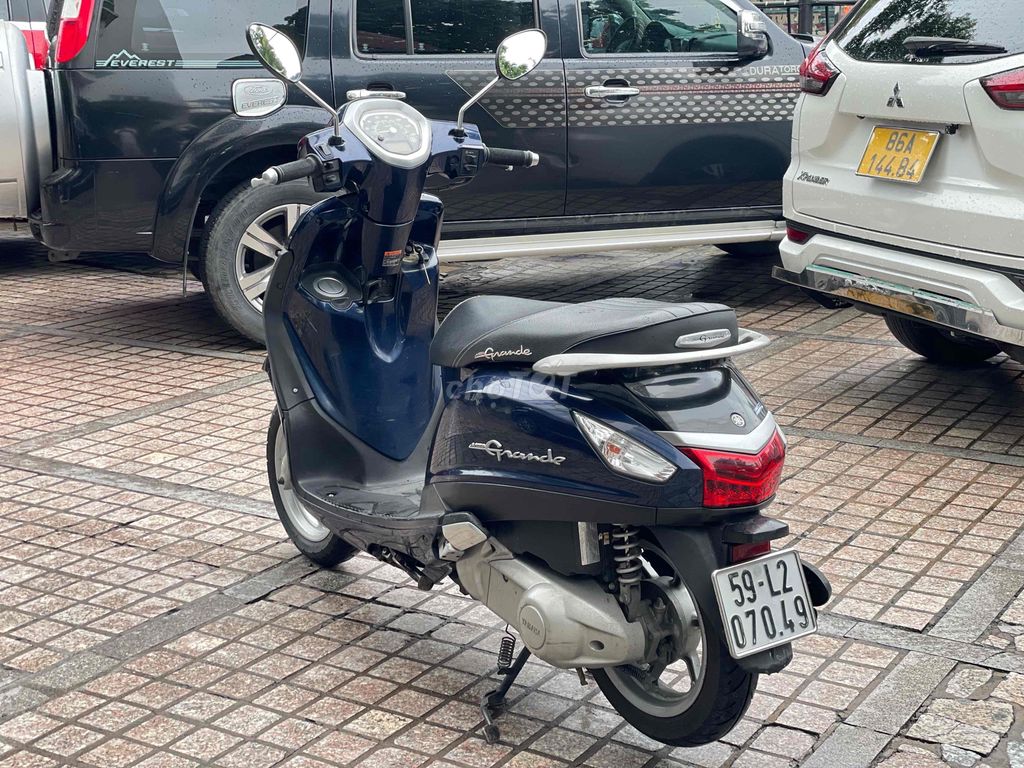 Grande 2015 Bảo hành 6 tháng, trả 10tr9 nhan xe. Mua bán Xe máy tại Quận 7 Tp Hồ Chí Minh được đăng bởi Dương Đạt hình 4