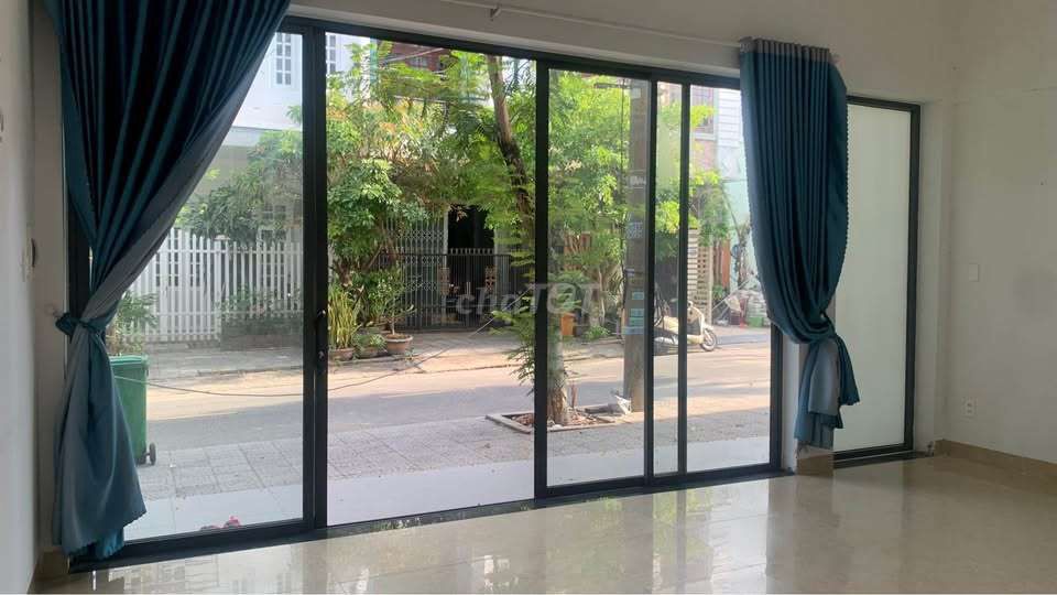 MẶT BẰNG RIÊNG BIỆT CỬA KÍNH SÁNG MẶT TIỀN ĐƯỜNG MỸ AN