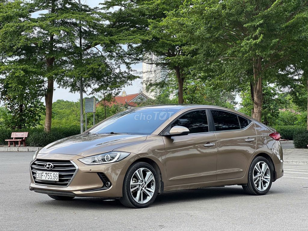 Elantra 2019 2.0AT Nâu vàng ánh kim xe rất mới. Mua bán Ô tô tại Quận Thanh Xuân Hà Nội được đăng bởi Vạn Phát  Auto hình 8