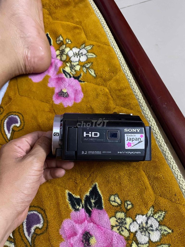Camera Sony HDR PJ 540 Full HD zoom 60x