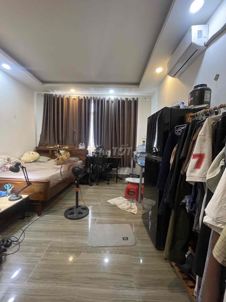 Căn 2PN Full Nội Thất 88m2 Ban Công P13 BT