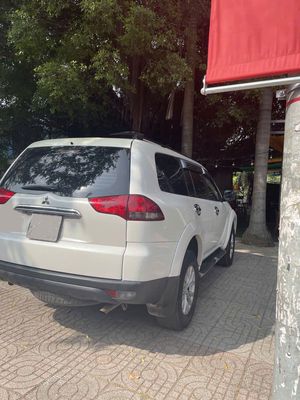 Bán xe Mitsu Pajero Sport , Trắng, ĐK 2017. Mua bán Ô tô tại Quận 12 Tp Hồ Chí Minh được đăng bởi Mr Sĩ
