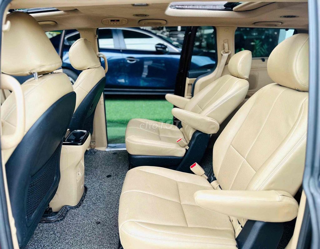 Kia Sedona 2016 Full Dầu. xe gia đình. 1 chủ.. Mua bán Ô tô tại Huyện Hóc Môn Tp Hồ Chí Minh được đăng bởi XE CỦA MỌI NHÀ AUTO 888 hình 9