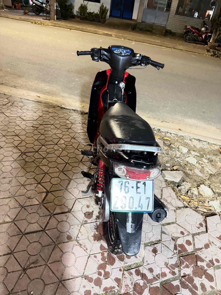 Sirus 2011 máy zin chất giá 9tr5 hỗ trợ trả góp. Mua bán Xe máy tại Thành phố Quảng Ngãi Quảng Ngãi được đăng bởi Hien hình 6