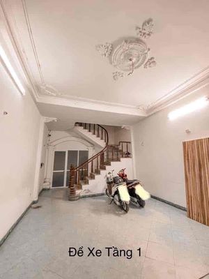 Nhà phố 55 m² · 5 PN · Đường Hoàng Mai