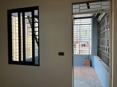 Townhouse 50 m² · 4 bed · Đường Lạc Long Quân