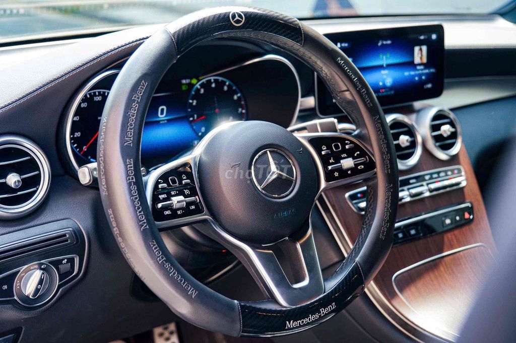 Mercedes Benz GLC 200 4MATIC  2022 - 72 km 1 chủ. Mua bán Ô tô tại Quận Tân Phú Tp Hồ Chí Minh được đăng bởi Văn Hải hình 16