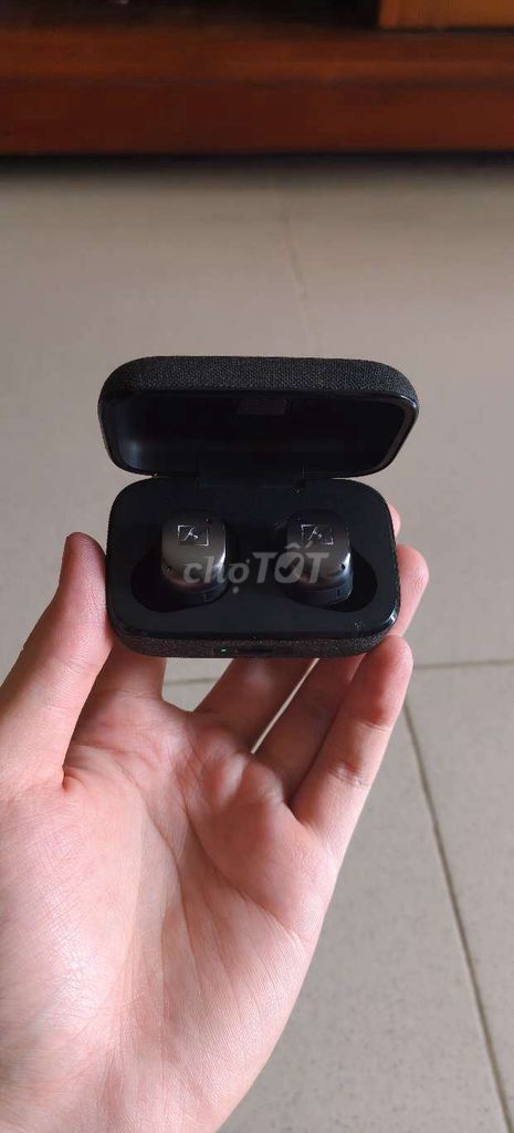 Tai nghe Sennheiser Momentum True Wireless 4 Đen. Mua bán Tivi, Âm thanh tại Quận Đống Đa Hà Nội được đăng bởi Đặng Quang Long hình 1